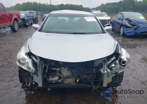 2014 Nissan Altima 2.5 Sv из США, поврежденный, VIN 1N4AL3AP0EC147326